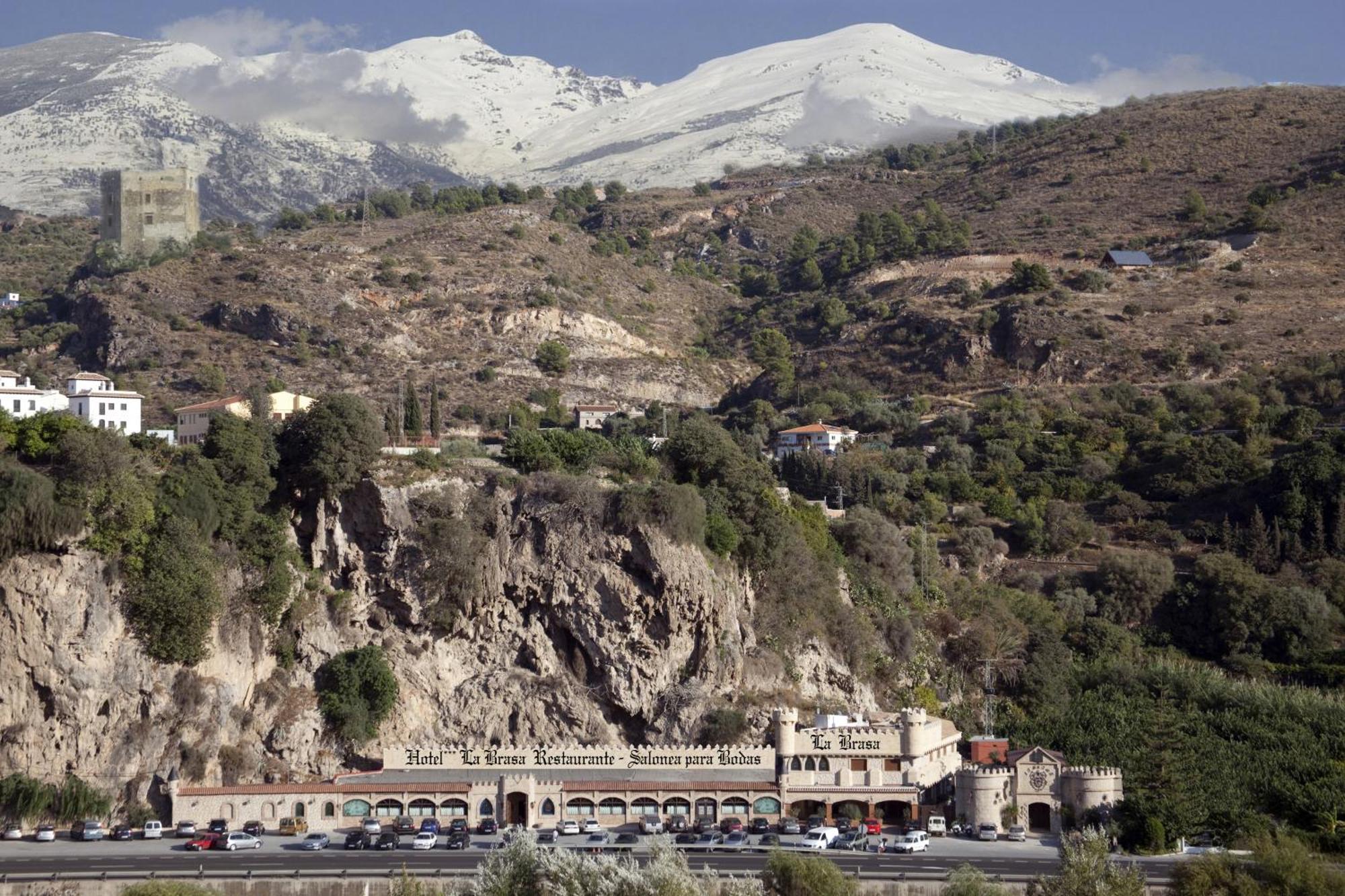 Hotel La Brasa Vélez de Benaudalla Εξωτερικό φωτογραφία