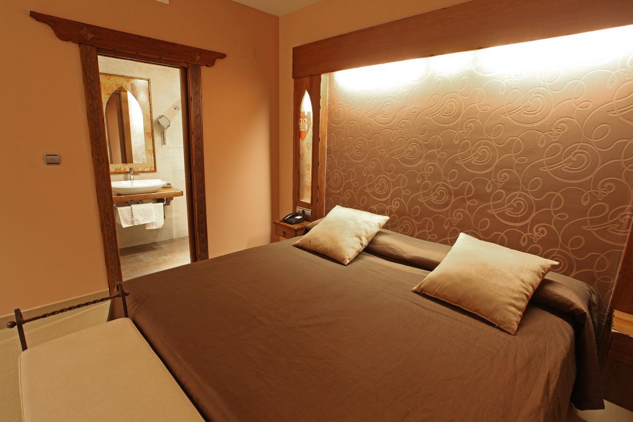 Hotel La Brasa Vélez de Benaudalla Εξωτερικό φωτογραφία